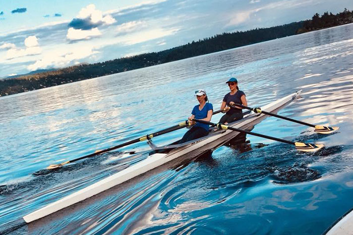 lesley rowing on Lake Washington